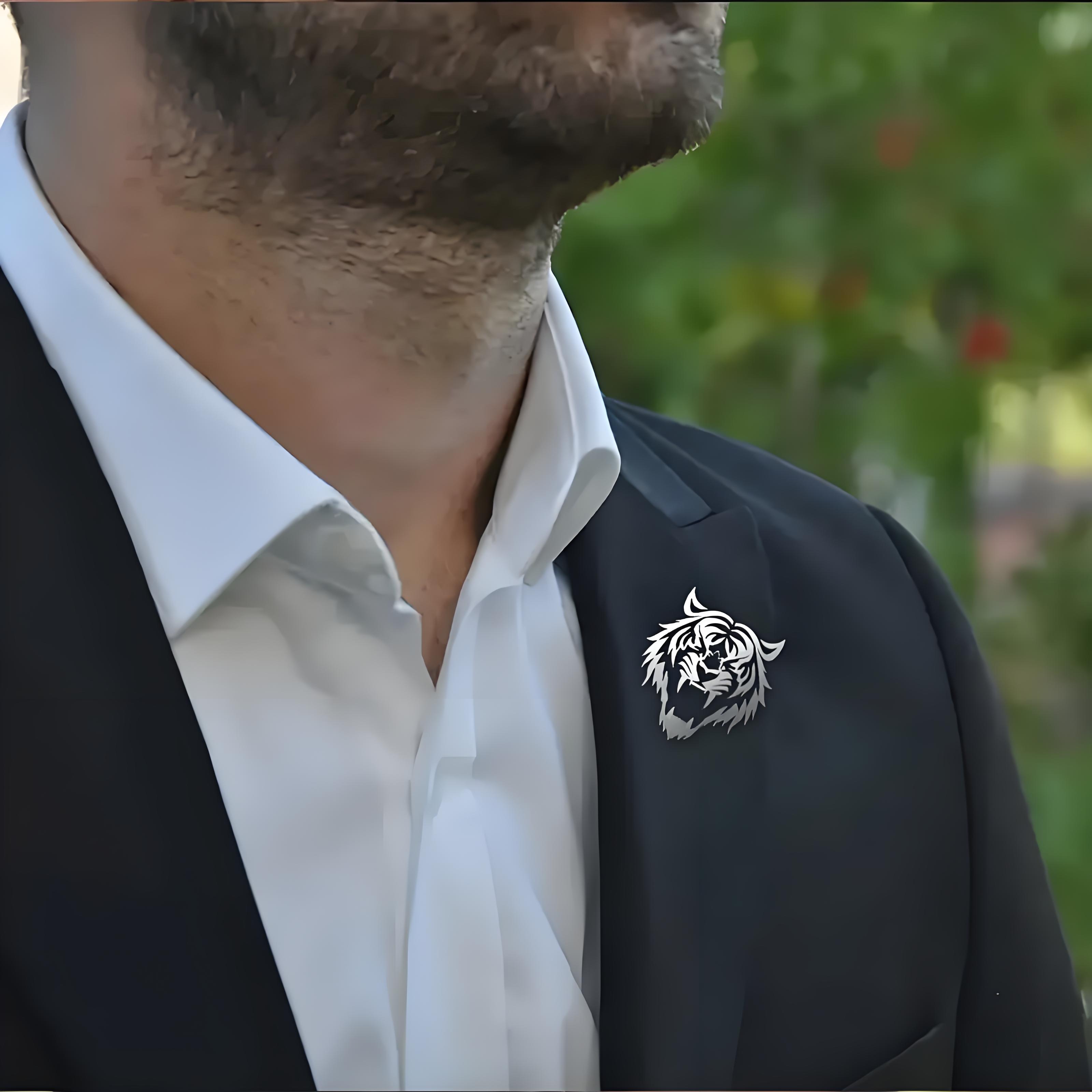 Heren roestvrijstalen tijgerko - Tuxedo Lapel Pin recensie en prijs