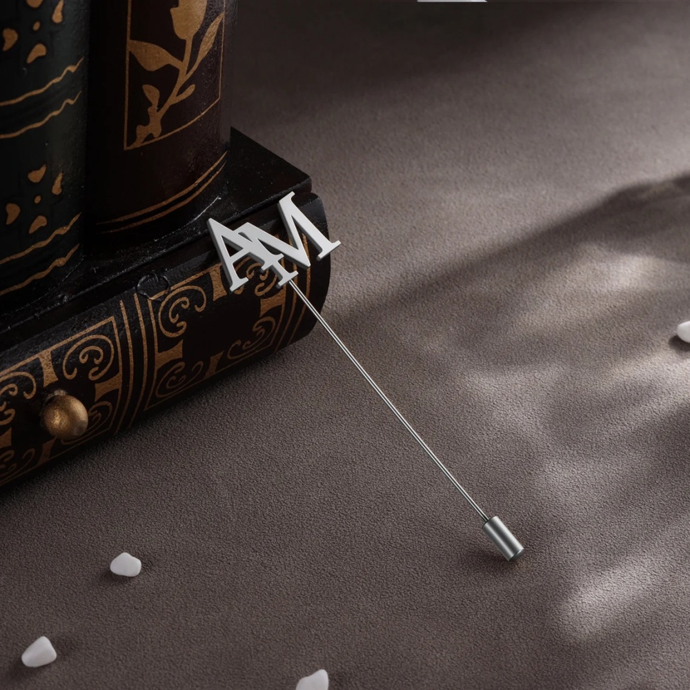 Aangepaste initialen broche ma - Tuxedo Lapel Pin recensie en prijs